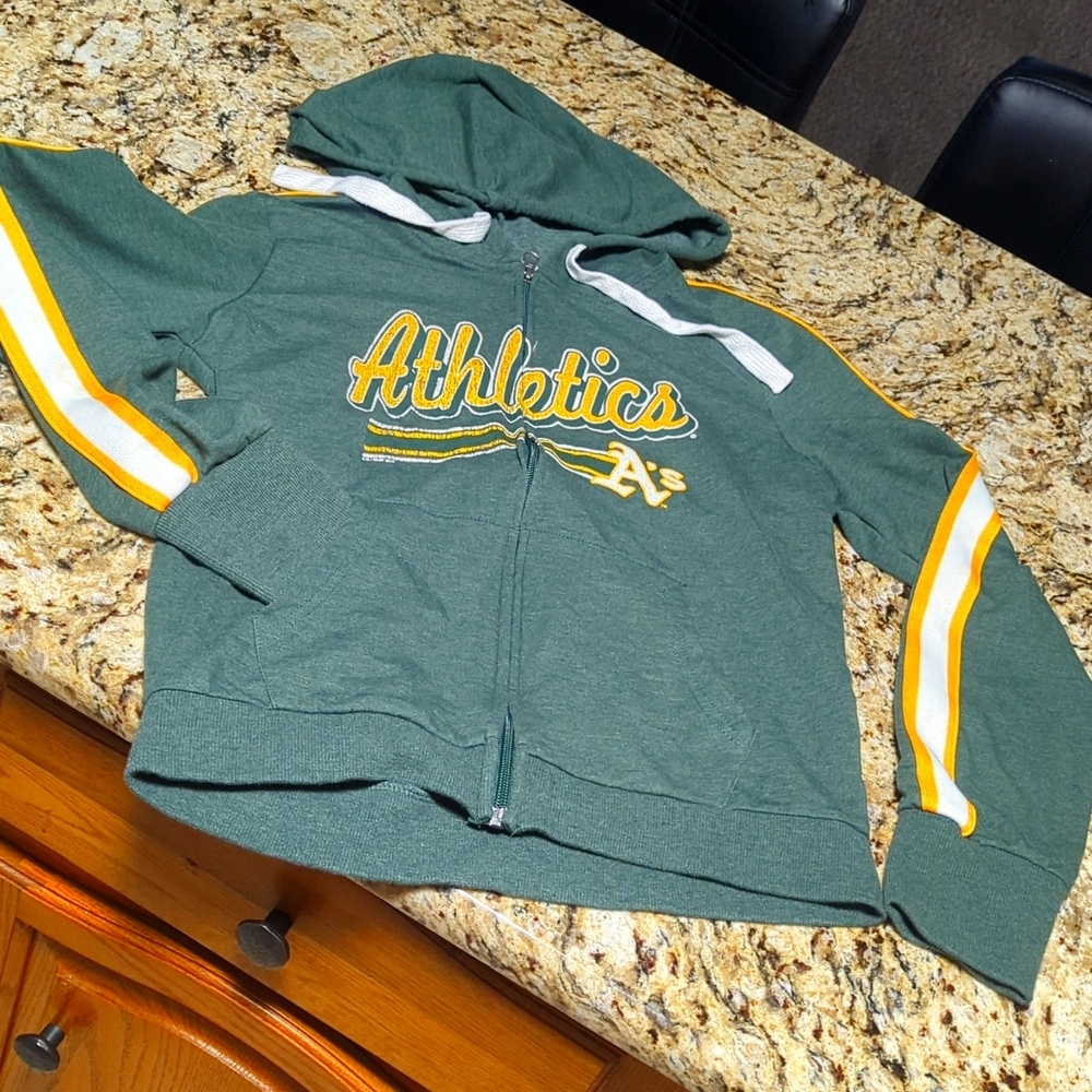 Oakland Athletics zip up hoodie soft jersey size small